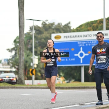 Runner Photo 4004660