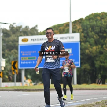 Runner Photo 4004663