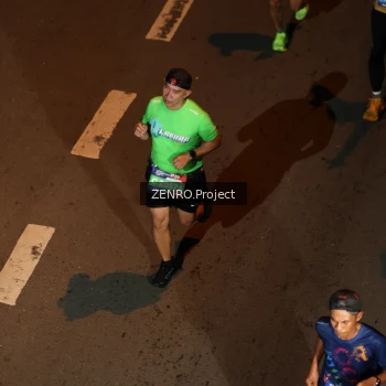 Runner Photo 4004667