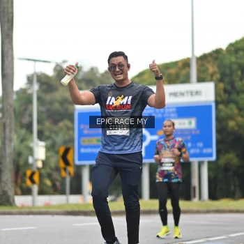 Runner Photo 4004678
