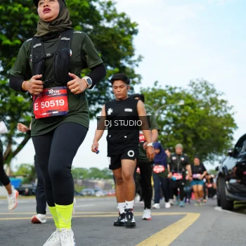 Runner Photo 4004690