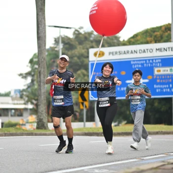 Runner Photo 4004715