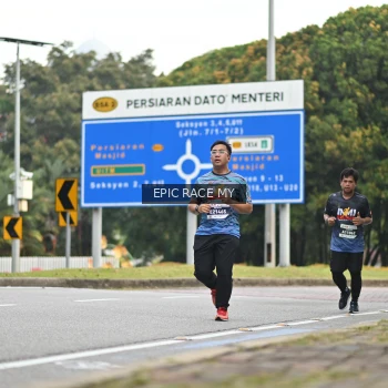 Runner Photo 4004728