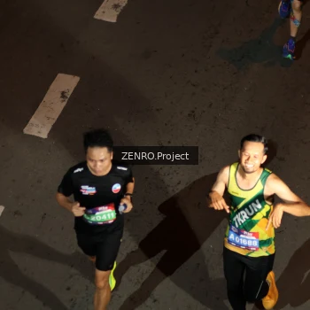Runner Photo 4004738