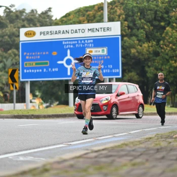 Runner Photo 4004741