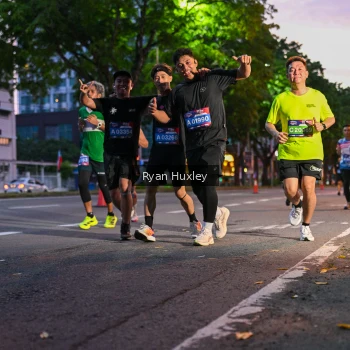 Runner Photo 4004745