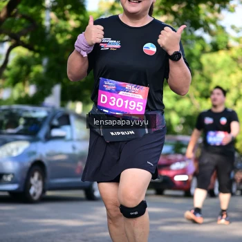 Runner Photo 4004749