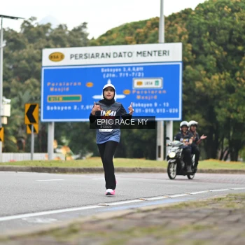 Runner Photo 4004763