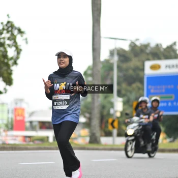 Runner Photo 4004782