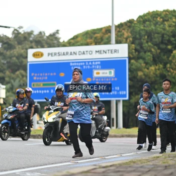 Runner Photo 4004794