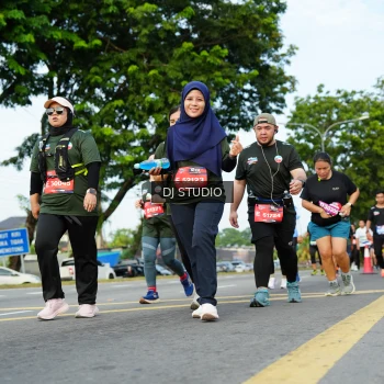Runner Photo 4004799
