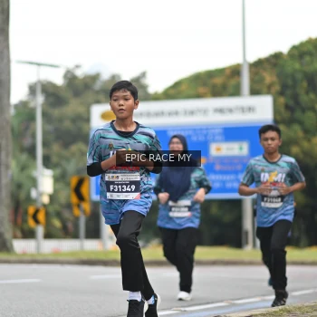 Runner Photo 4004810