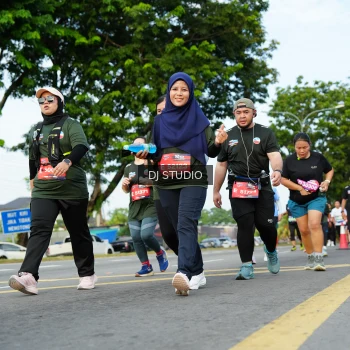 Runner Photo 4004814