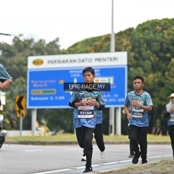 Runner Photo 4004818