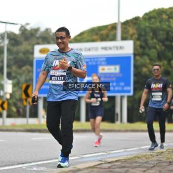 Runner Photo 4004835
