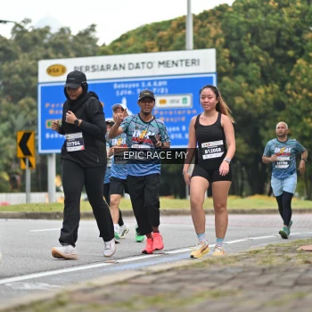 Runner Photo 4004876