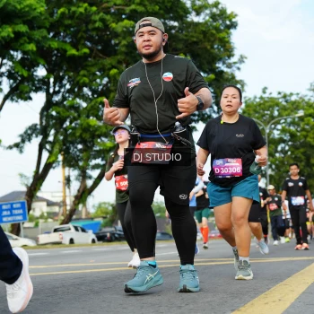 Runner Photo 4004903