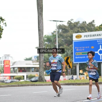 Runner Photo 4004939