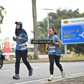 Runner Photo 4004968