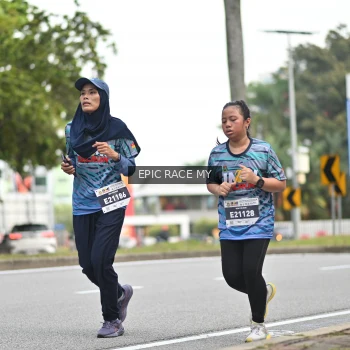 Runner Photo 4004972