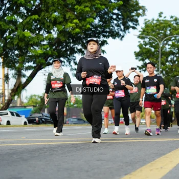 Runner Photo 4005086