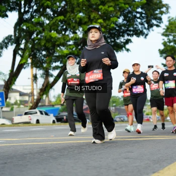 Runner Photo 4005109