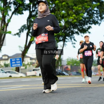 Runner Photo 4005140
