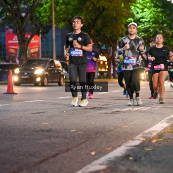 Runner Photo 4005372