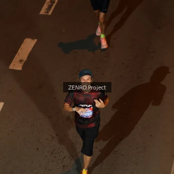 Runner Photo 4005380