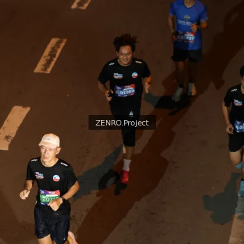 Runner Photo 4005388