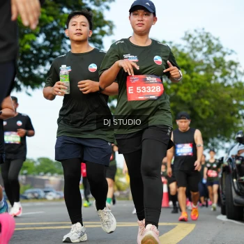 Runner Photo 4005475