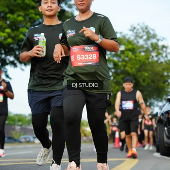 Runner Photo 4005486