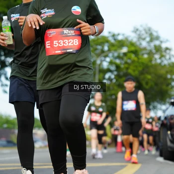Runner Photo 4005495
