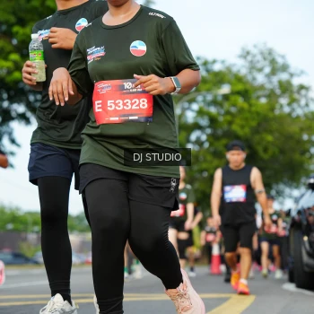 Runner Photo 4005499