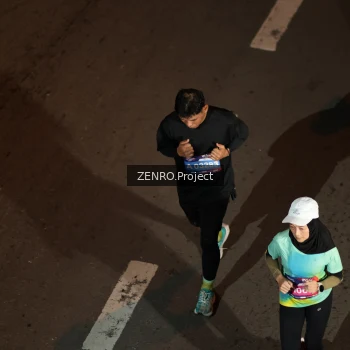 Runner Photo 4005500