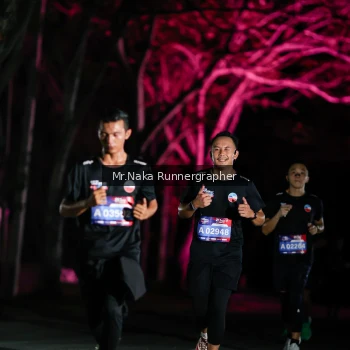 Runner Photo 4005515