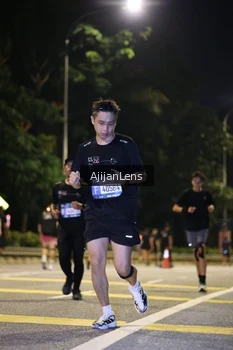 Runner Photo 4005590