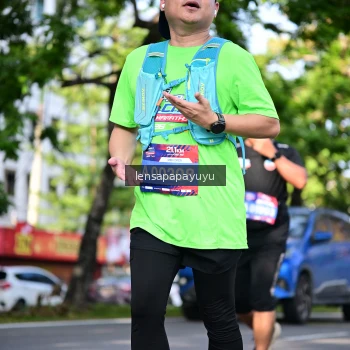 Runner Photo 4005635