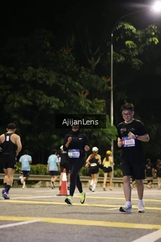 Runner Photo 4005671