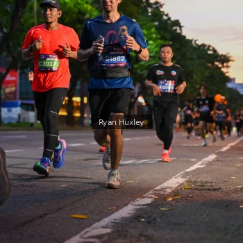 Runner Photo 4005675