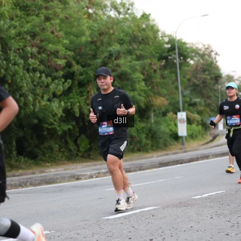 Runner Photo 4005699