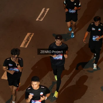 Runner Photo 4005715