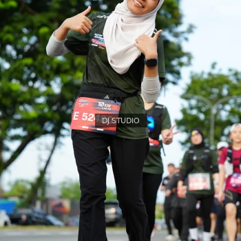 Runner Photo 4005754