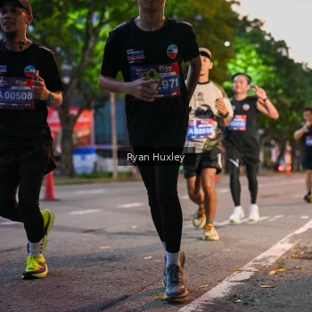 Runner Photo 4005944