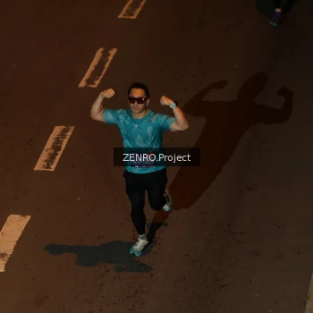 Runner Photo 4006183