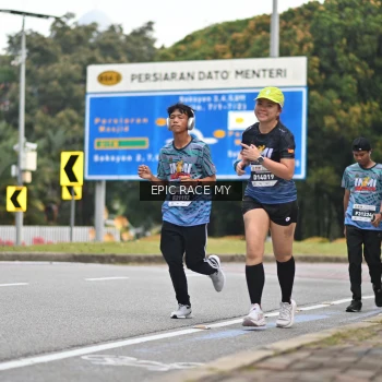 Runner Photo 4006339