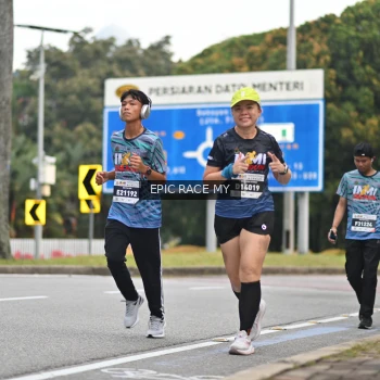Runner Photo 4006396