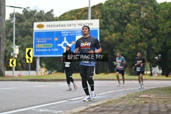 Runner Photo 4006497