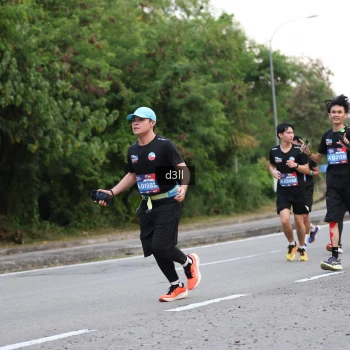 Runner Photo 4006537