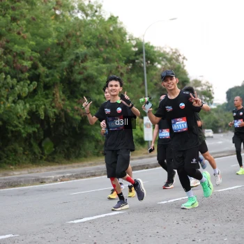 Runner Photo 4006560